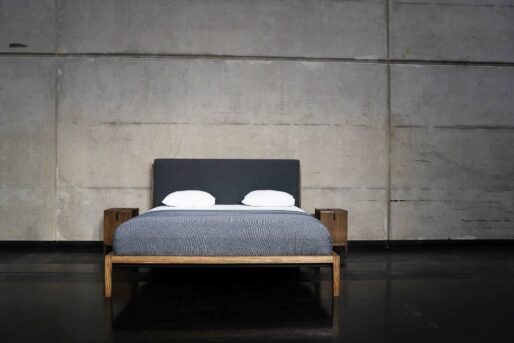 ESSENTIAL Bett